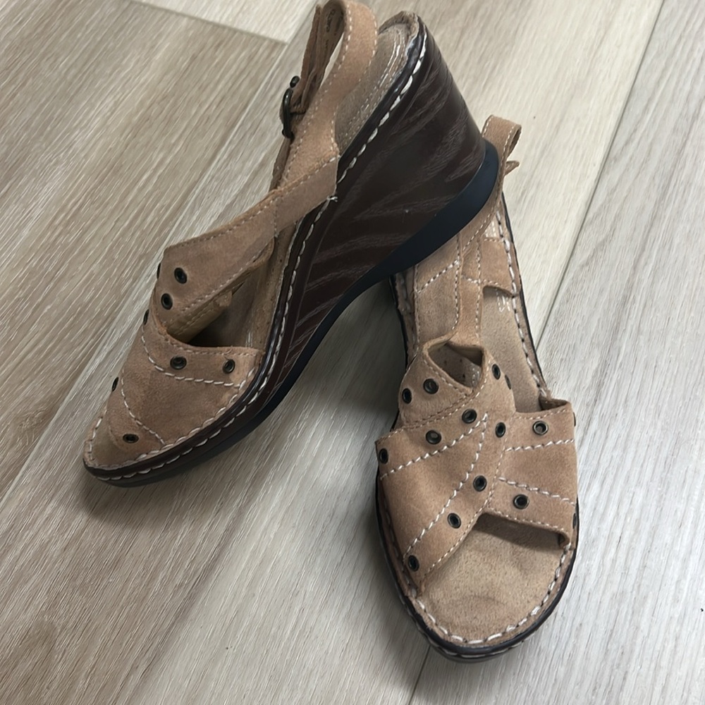 New Naturalizer N5 comfort sandal 9.5